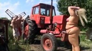 Толстушки обнаженные женщины - порно видео