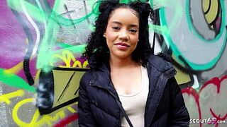 НЕМЕЦКИЙ СКАУТ - Крошечную коричневую девочку с большой шикарной задницей Дилару жестко трахнули на первом свидании - порно видео