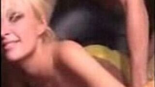 Вечеринка, чтобы летать - порно видео