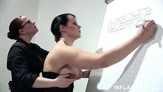 Фистинг зрелые лесбиянки - порно видео