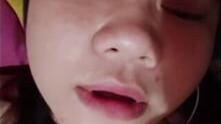 Соло онлайн девушка Листия - порно видео