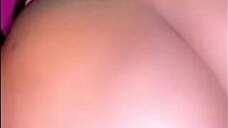 Я по ошибке отправил ей фото своего члена - порно видео